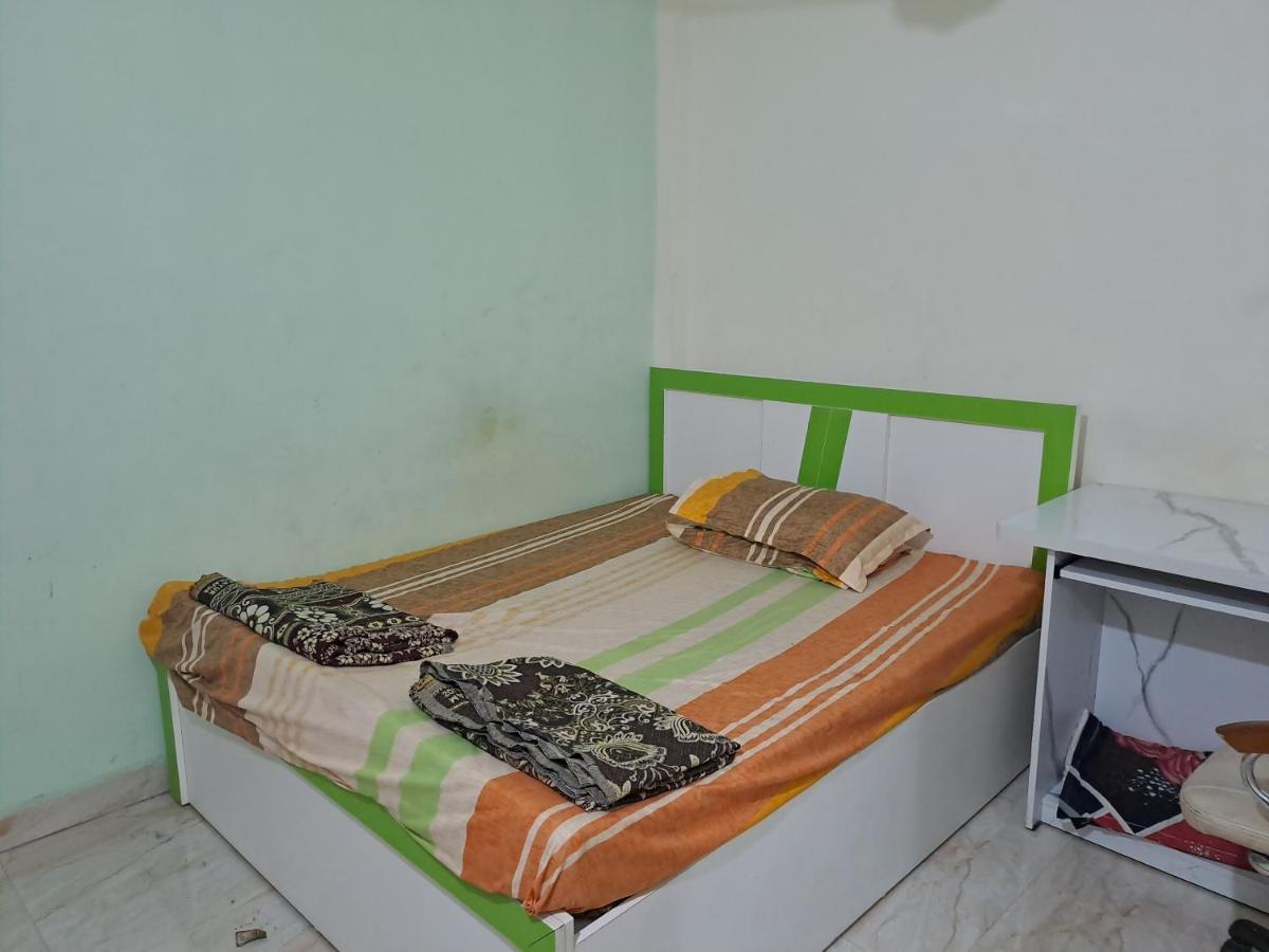 Narmada Guest House Индаур Экстерьер фото